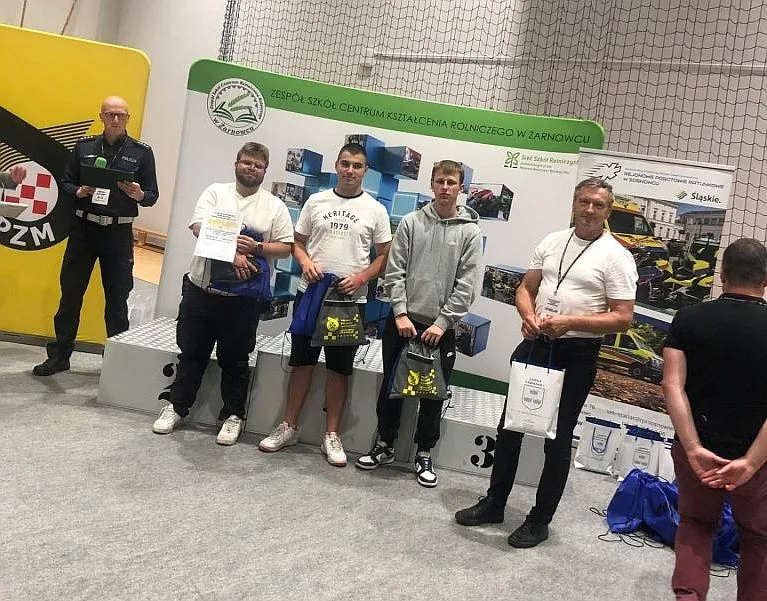 Drużyna Zespołu Szkół Samochodowych w finale XXVIII Ogólnopolskiego Turnieju Motoryzacyjnego