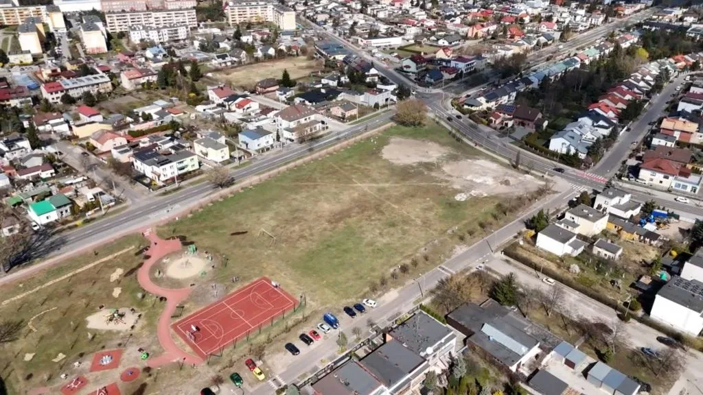 Park Południa powstanie na rogu ulic Zbiegniewskiej i Wiejskiej