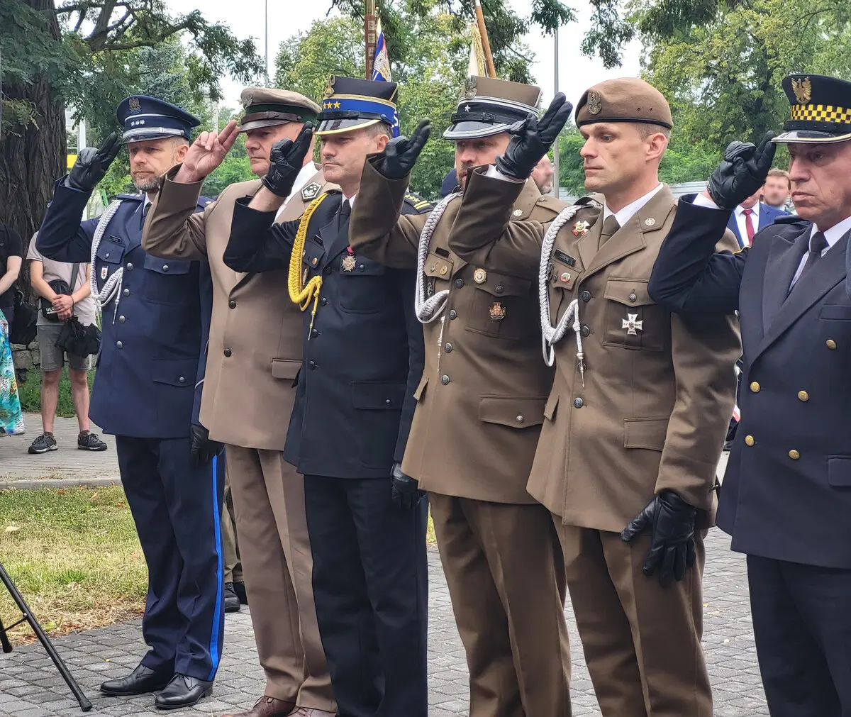 Obchody 82. rocznicy wybuchu Powstania Warszawskiego z udziałem policji